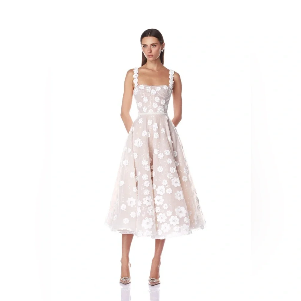 NWOT BRONX AND BANCO Mademoiselle Embroidered White Floral Midi Bridal Dress - Picture 3 of 16